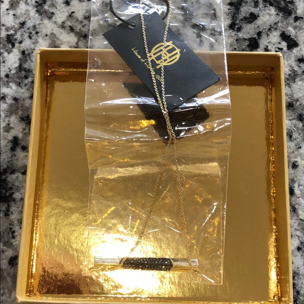 Gold w/ black diamond detail bar necklace